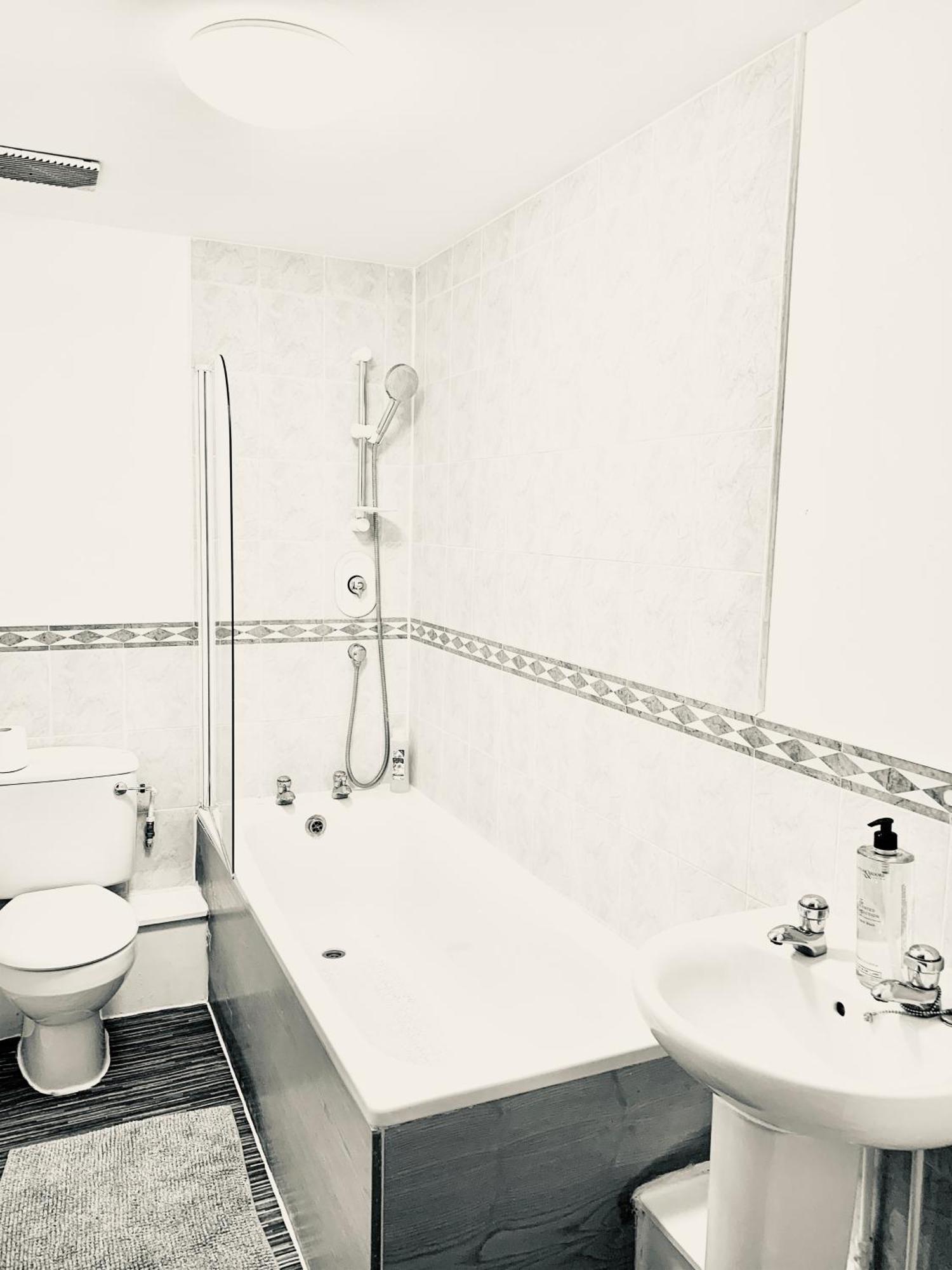 Tower Bridge London, 2 Bedrooms, Reception, Kitchen, Parking Buitenkant foto